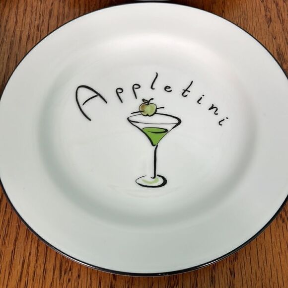 Pottery Barn Martini Cocktail Drink Plates - Dessert / Appetizer, Set of 4 - Picture 3 of 4